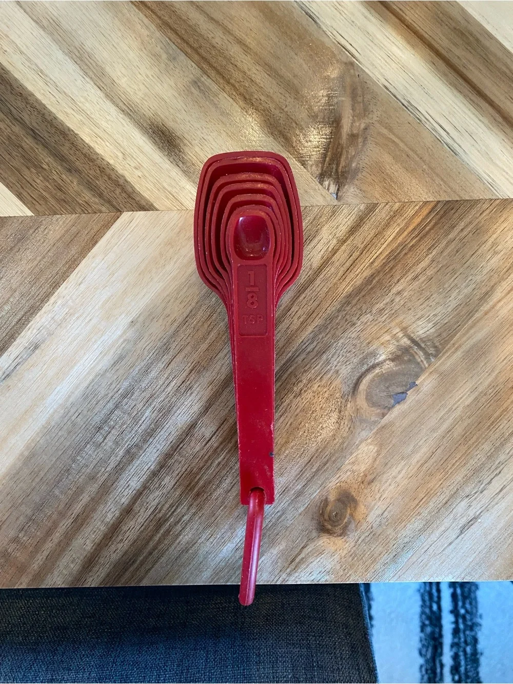 Vintage Tupperware Red Plastic Measuring Spoons Set 6pc 1 Tbsp to 1/8 tsp